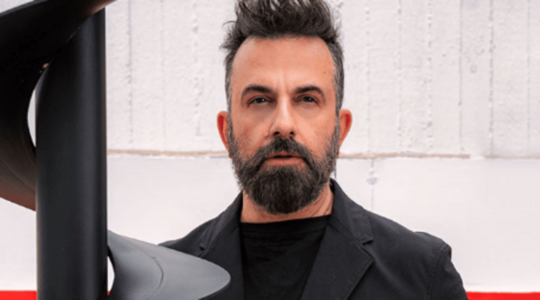 Takis - Διάλογοι Carte Blanche στον Κωνσταντίνο Ρήγο