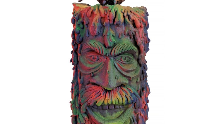 Mamali Shafahi, Phantasmagoria, 2022, Car paint and flocking on epoxy, 142 x 55 x 37 cm.