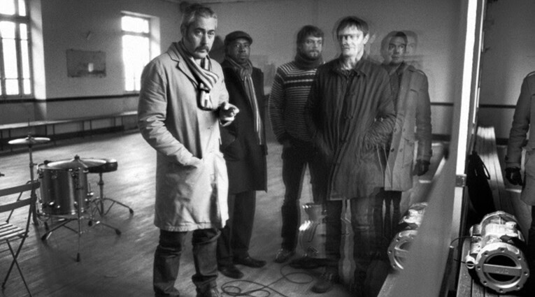 TINDERSTICKS