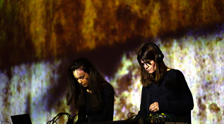 Klara Lewis & Nik Colk Void 