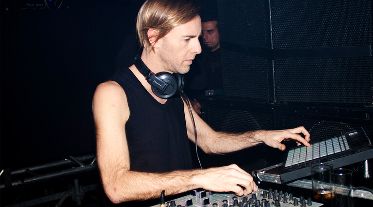 Respublika: Richie Hawtin & Sama' Abdulhadi 