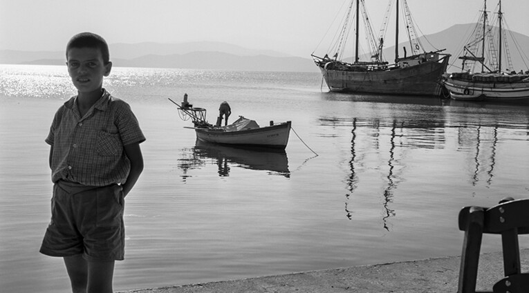 Robert McCabe: «Χαίρε Ξένε Στη Χώρα των Ονείρων»