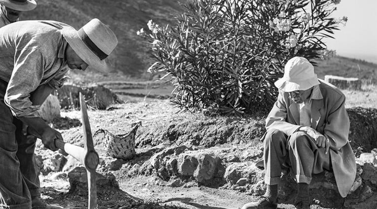 Robert McCabe: «Χαίρε Ξένε Στη Χώρα των Ονείρων»