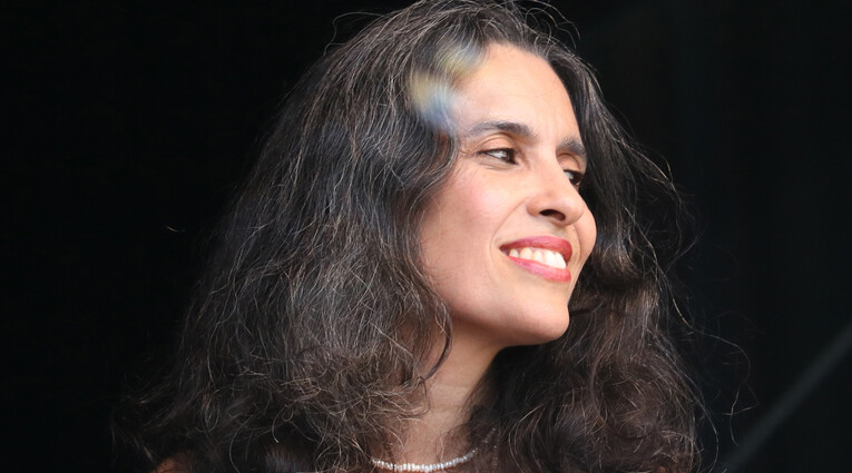 Lamia Bedioui: Ιστορίες, παραμύθια και τραγούδια από την παράδοση της Τυνησίας