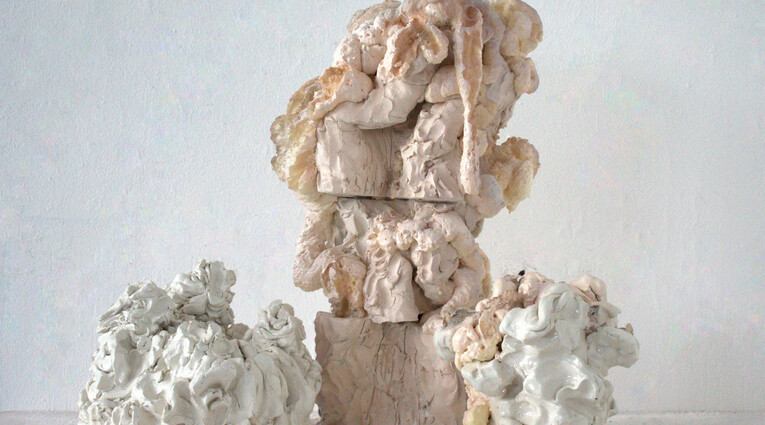 Δανάη Τσολάκη: Fragments of a Dollhouse