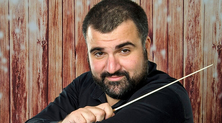 Ο Julian Rachlin ερμηνεύει Δημήτρη Παπαδημητρίου 