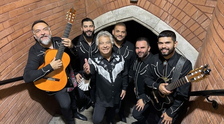 GIPSY KINGS feat. NICOLAS REYES