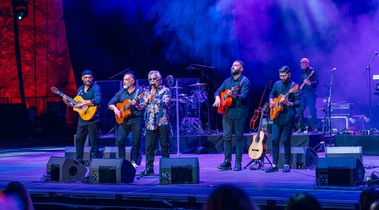GIPSY KINGS feat. NICOLAS REYES