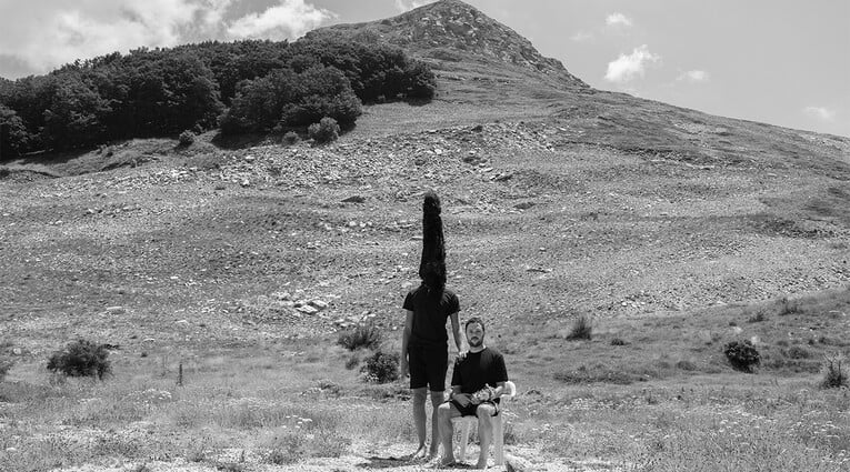Πέτρα + Νήμα + Καρδιά =