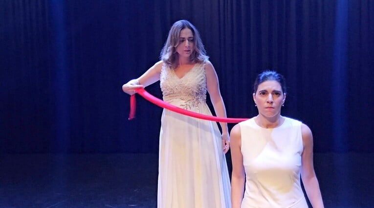 Ποιητικές Μορφές: Τρισεύγενη