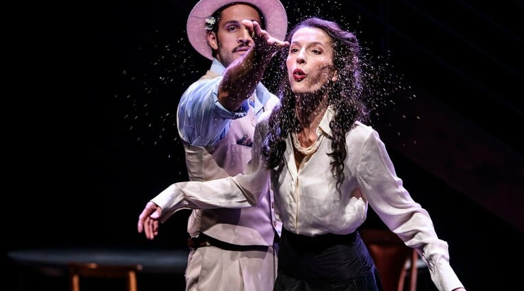 Το τρίτο στεφάνι