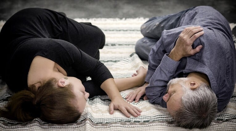 Αναζητώντας την Ελένη