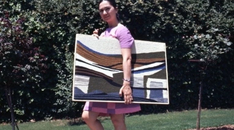 Νίκη Καναγκίνη: Ωδή στα πράγματα