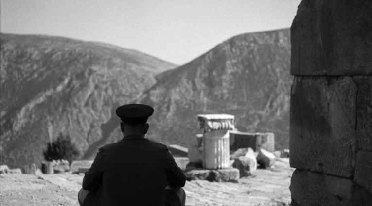 Οι Δελφοί τη δεκαετία του 1950 με τον φακό του Robert McCabe