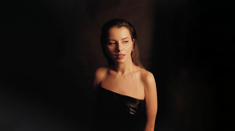 Daria Kolosova b2b Héctor Oaks