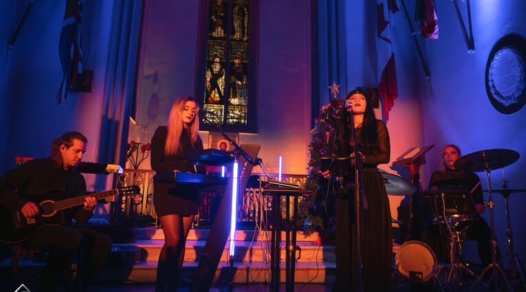 Marva Von Theo & Moonmoth