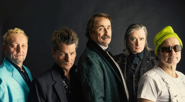 Einstürzende Neubauten