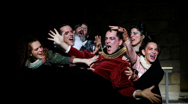 Σκίτσο 6 | ΑΜΦΙ (Άπειρες Μικρές Φαεινές Ιδέες)