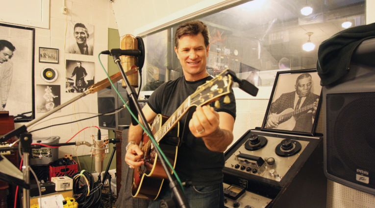 Chris Isaak