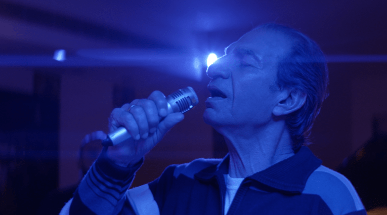 KARAOKE