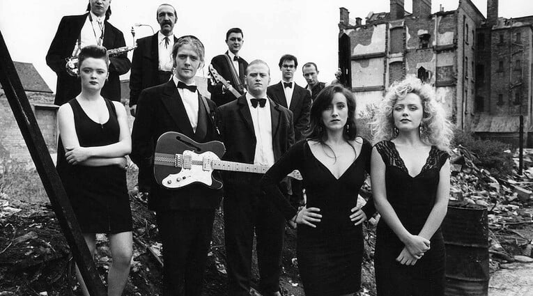 Τhe Commitments