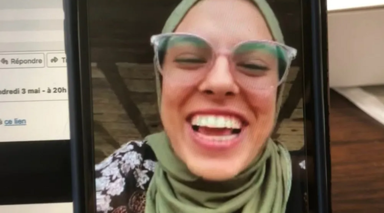 Put your Soul οn your Hand and Walk