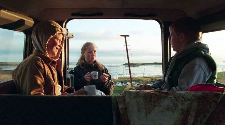 H Αγάπη που Απομένει