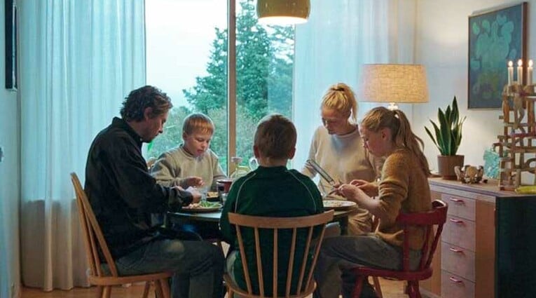 H Αγάπη που Απομένει