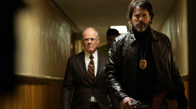 Dead Mans Wire