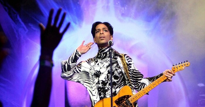 PRINCE (1958-2016)