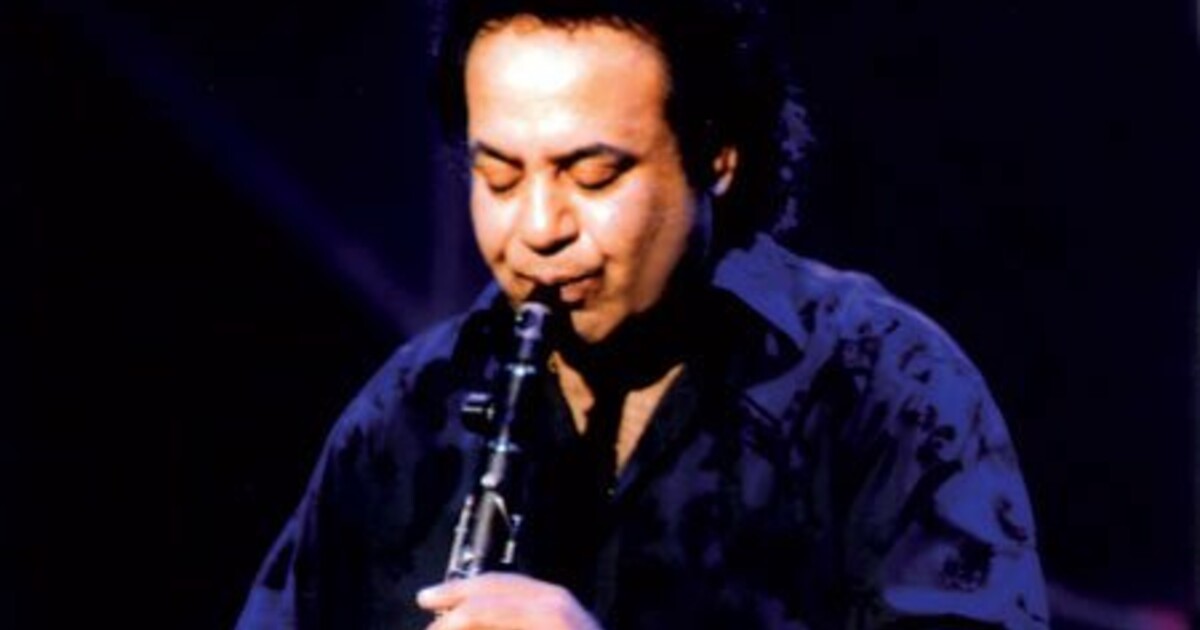 Basilhs Saleas 25 Xronia Moysikhs Lifo