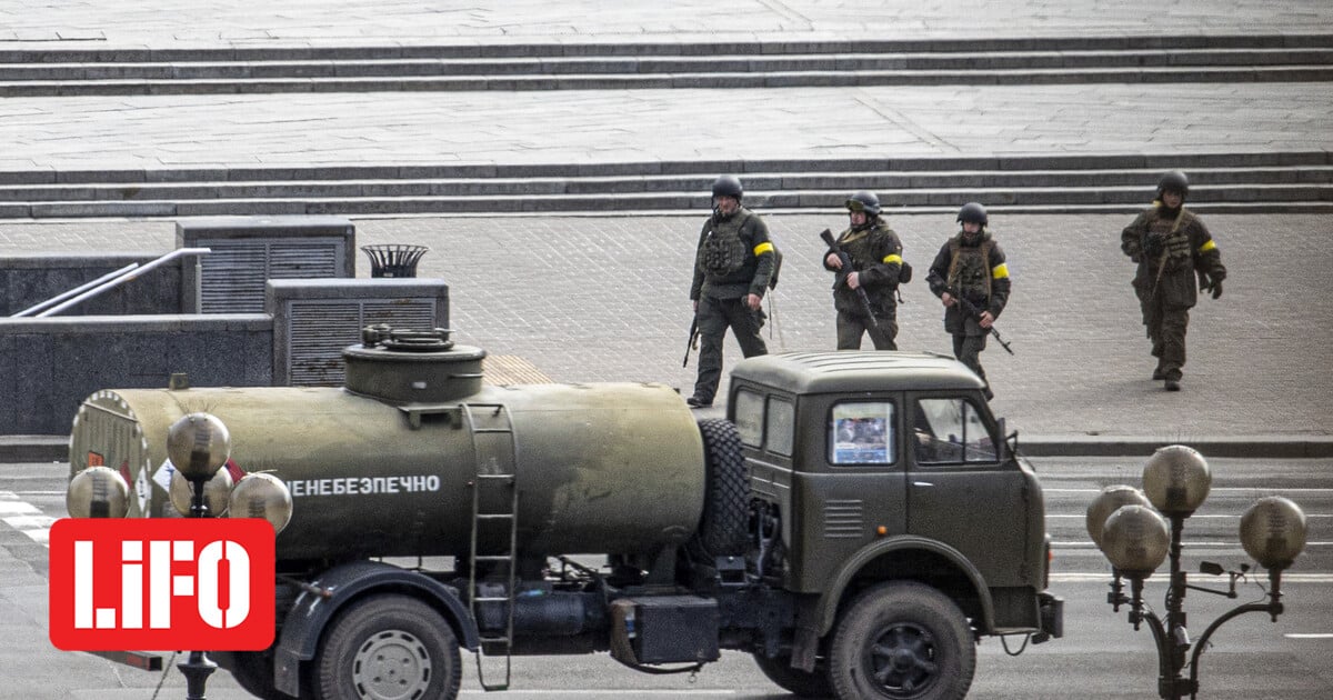 ukranoi-stratiotes.jpg?itok=W6KgvzLe