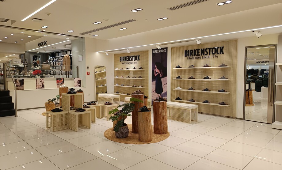 Νέο corner Birkenstock στο πολυκατάστημα Attica City Link