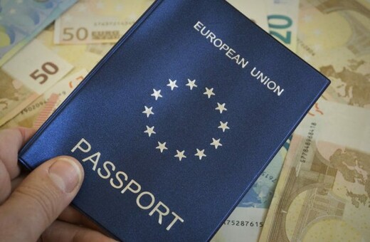 Golden Visa: Τι πρέπει να επενδύσουν στην Ελλάδα πολίτες τρίτων χωρών για να πάρουν τη χρυσή βίζα