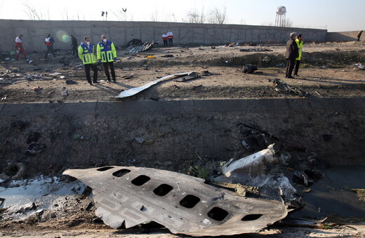Ιράν: Το αεροπλάνο έπιασε φωτιά στον αέρα πριν συντριβεί - Η πρώτη έκθεση για την τραγωδία