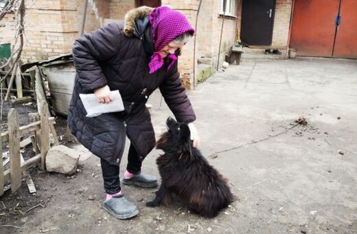 Ουκρανία- Βουλευτής σε συνταξιούχο: Πούλα τον σκύλο για να πληρώσεις λογαριασμούς