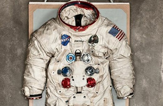 Apollo 11: Η διαστημική στολή του Νιλ Άρμστρονγκ ήταν φτιαγμένη από κατασκευαστή σουτιέν
