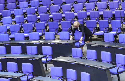 Η Γερμανία αποφάσισε νέο δανεισμό 156 δισ. ευρώ για τον κορωνοϊό