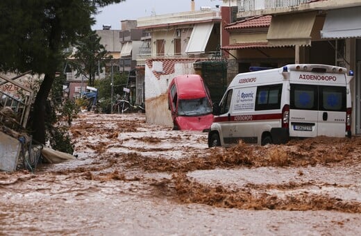 «Η καταστροφή στη Μάνδρα είναι βιβλική», δηλώνει σοκαρισμένος ο διοικητής της Α' ΕΜΑΚ