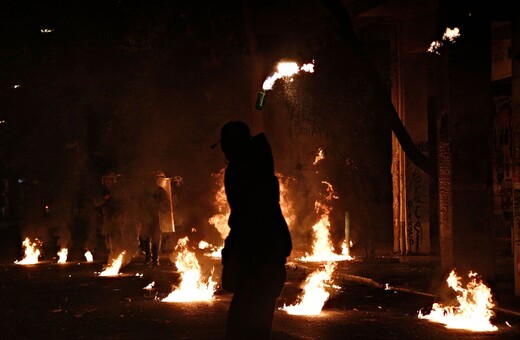 Αναβλήθηκε η δίκη 10 συλληφθέντων για τα επεισόδια στα Εξάρχεια