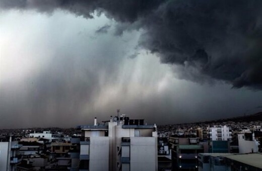 Έκτακτο: Καταιγίδες και χαλάζι - Αλλάζει πάλι το σκηνικό του καιρού