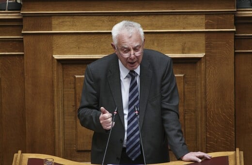 Σχεδόν κλαίγοντας ο Πικραμμένος δήλωσε πως σπιλώνεται η προσωπικότητά του - Ο Πολάκης γελούσε και εξόργισε