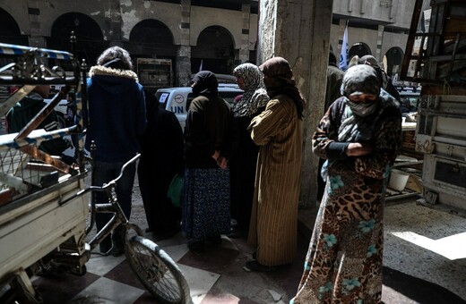 Αφρίν: Οικογένειες αμάχων συνεχίζουν να εγκαταλείπουν τα σπίτια τους