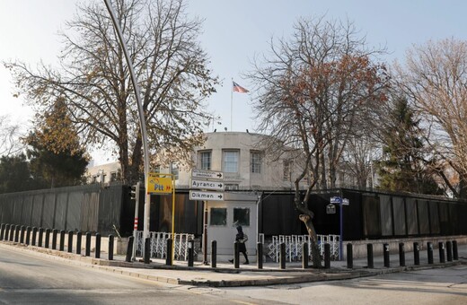 Οι ΗΠΑ ανακοίνωσαν πως υπάρχει απειλή ασφαλείας στην Άγκυρα -Κλείνουν την πρεσβεία τους