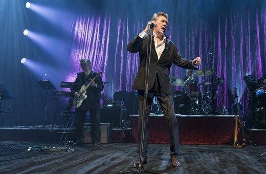 Ξεκινά η προπώληση για τη συναυλία του Bryan Ferry στο Ηρώδειο