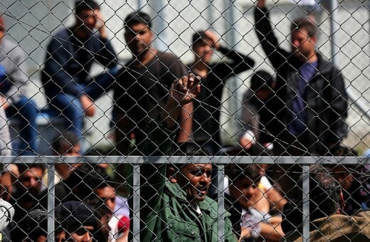 Διεθνής Αμνηστία: Απάνθρωπες οι συνθήκες στα ελληνικά νησιά - Άμεση μεταφορά προσφύγων