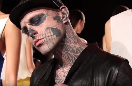Zombie Boy: Ποιο ήταν το αγόρι που έβαλε τέλος στη ζωή του, πίσω απ' όλα αυτά τα τατουάζ;