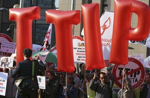 Η Γαλλία ζητά διακοπή των διαπραγματεύσεων για την διατλαντική συνθήκη ελεύθερου εμπορίου