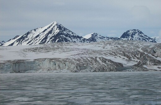 «Σοκαριστικές» θερμοκρασίες στο αρχιπέλαγος Svalbard στην Αρκτική