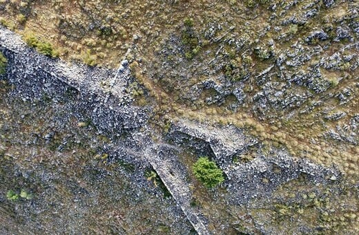 Αρχαιολόγοι ανακάλυψαν χαμένη αρχαία πόλη 2.500 ετών στο χωριό Βλοχός της Θεσσαλίας